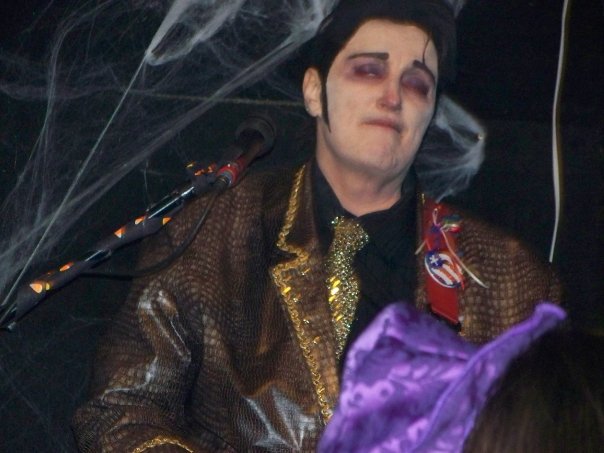 Dead Elvis Halloween '09